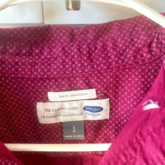 Old Navy Men’s “the Classic Shirt” Short Sleeve Button Down - Picture 3 of 3